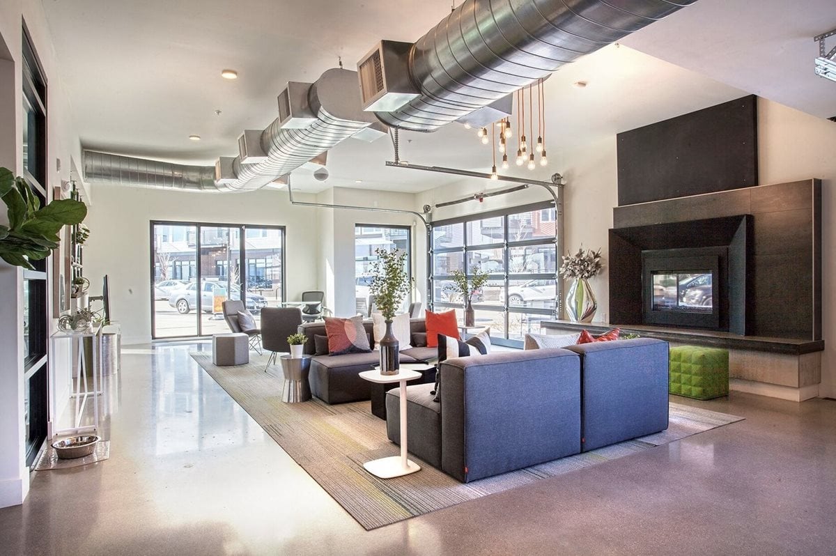 Delo Apartments